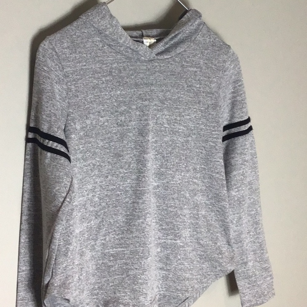 Atticute > Gray Hooded Sweatshirt Small - Picture 3 of 7